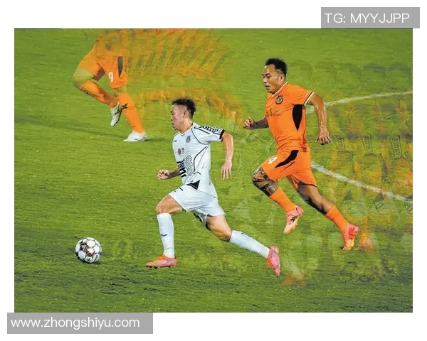 足球明星风采与成就的简要介绍与回顾