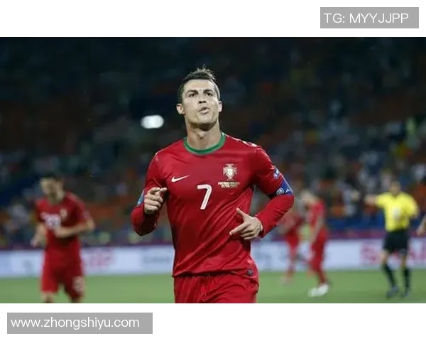 国外足球明星夏日泳衣风采大赏尽显魅力与风情 国外足球明星夏日泳衣风采大赏尽显魅力与风情