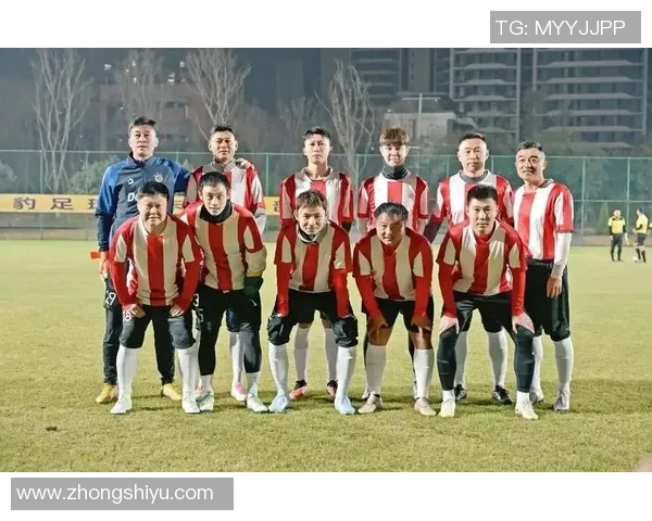 成都足球队意识探讨与发展路径分析助力球队崛起与城市文化融合 成都足球队意识探讨与发展路径分析助力球队崛起与城市文化融合