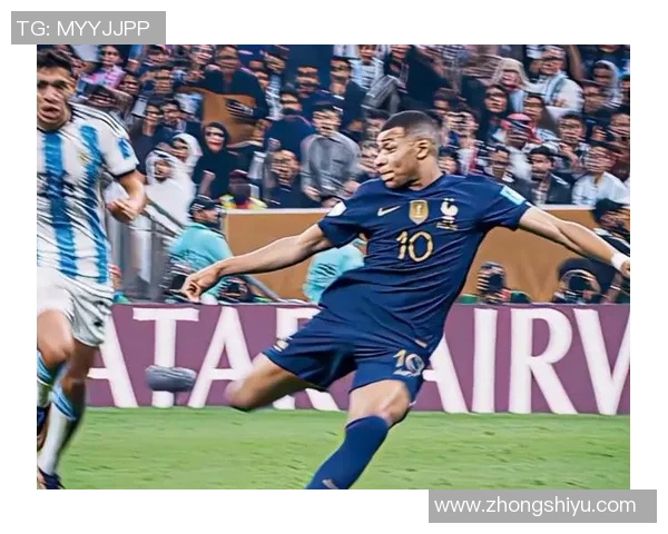 曾在卡塔尔挥洒汗水的足球明星们的精彩瞬间回顾